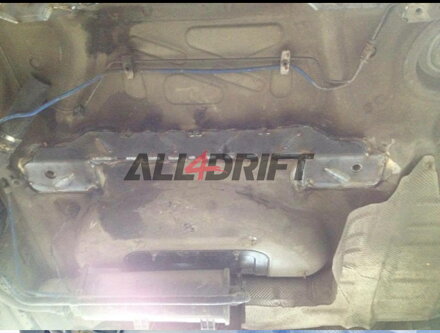 Kit de Refuerzo del Subchasis Trasero BMW E46 vz.2