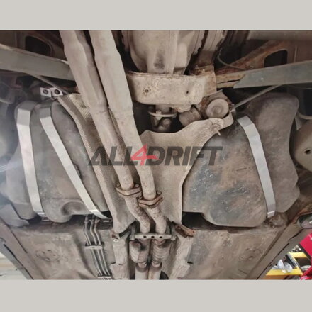 Fleje de Depósito de Combustible BMW E36