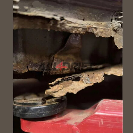 Refuerzo de los puntos de elevación delanteros BMW E46