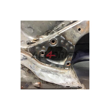 Refuerzos para los Brazos de Suspensión Traseros BMW E46